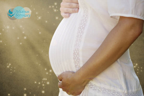 Pros and Cons of Surrogacy